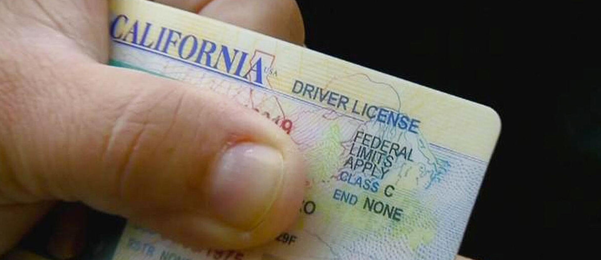 Luego de casi 20 años California indocumentados podrán conducir.